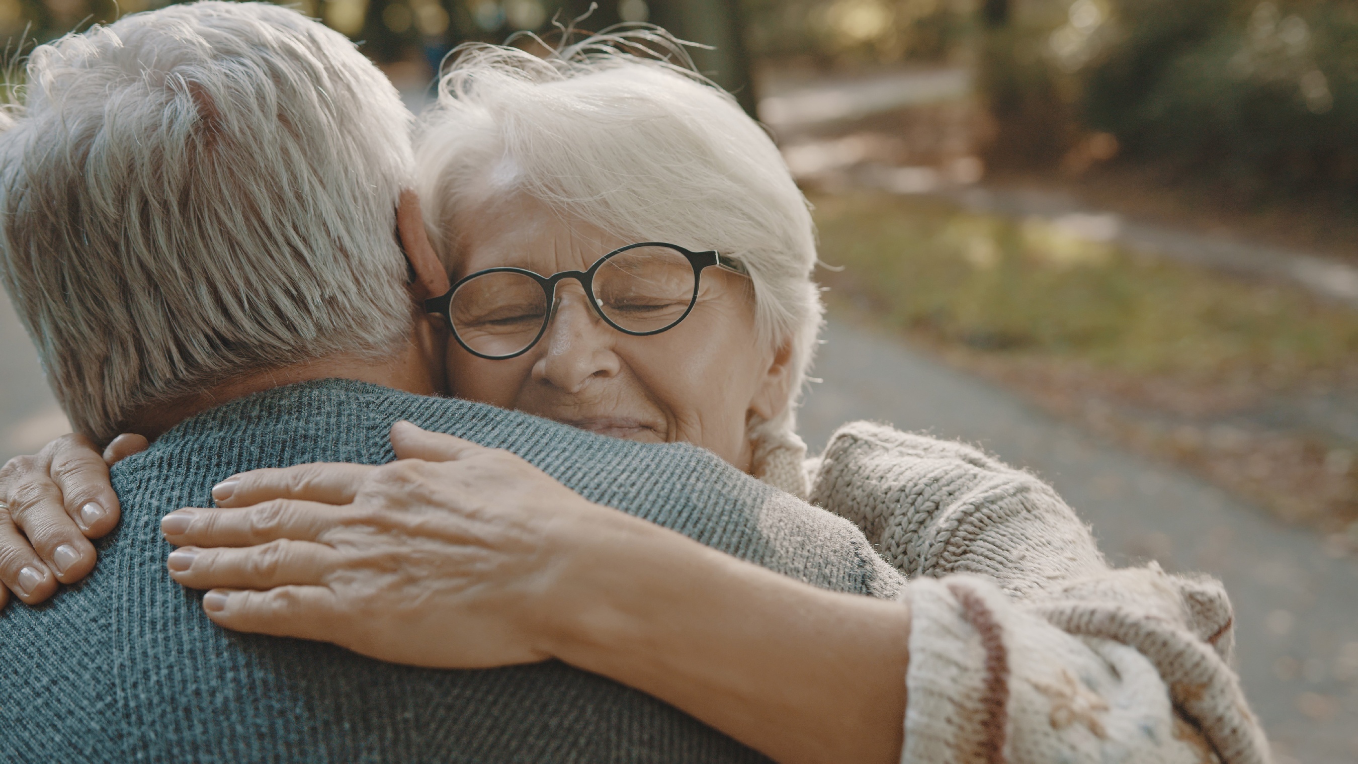 Annual report photo - hugging -1
