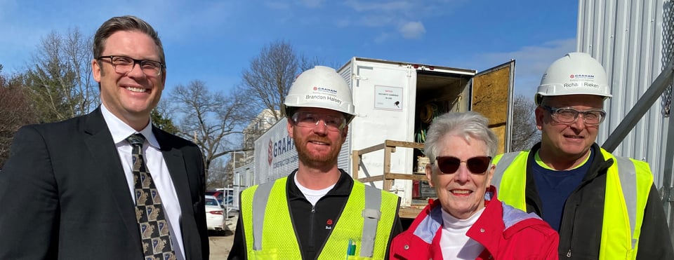 Resident navigates construction with gratitude ... and fresh-baked cookies!
