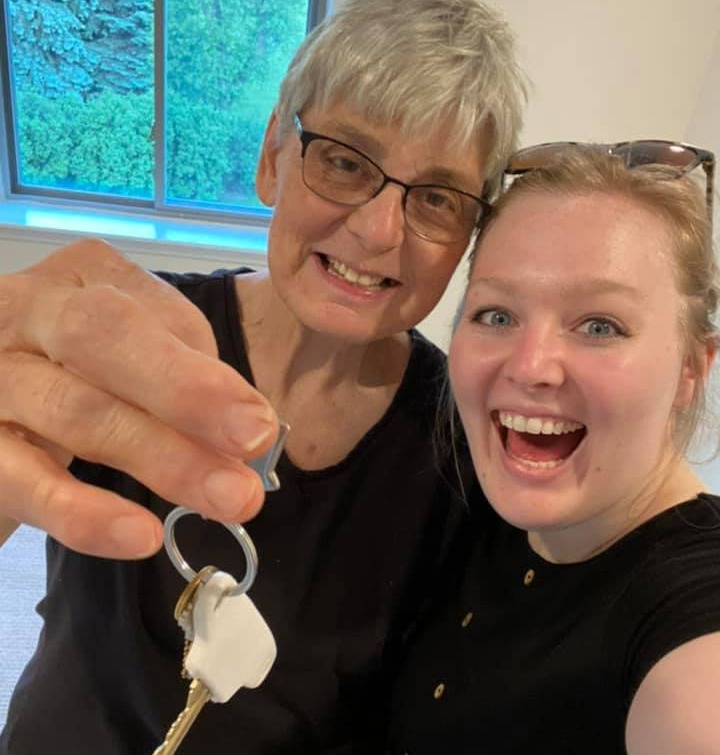 Kennedy Freund and her grandma Carol