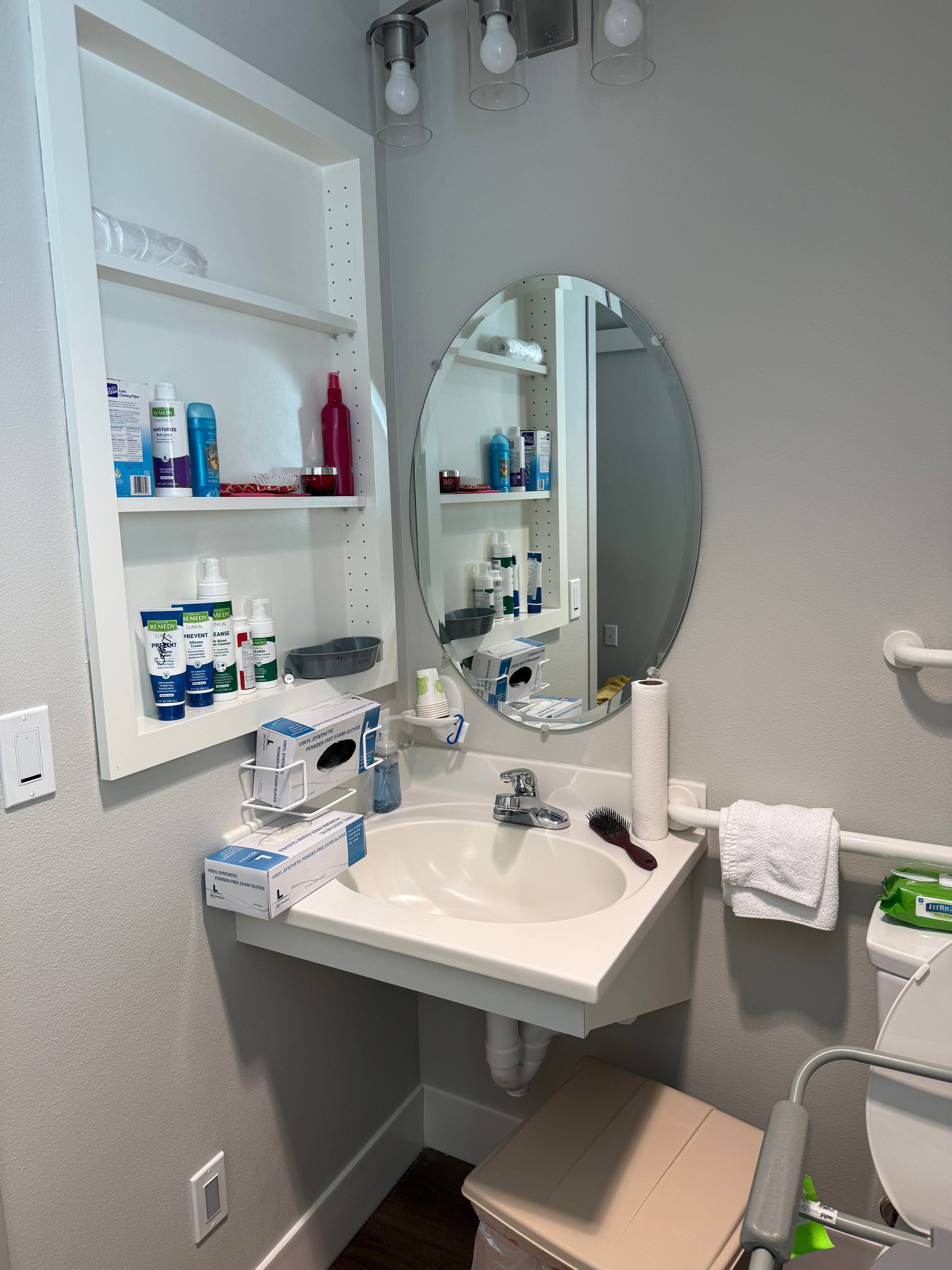 PCMC - Resident Room Vanity - After