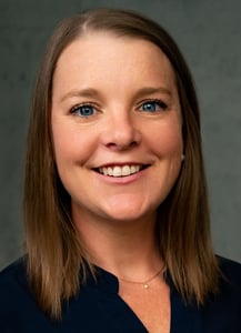 Aimee Spores Headshot