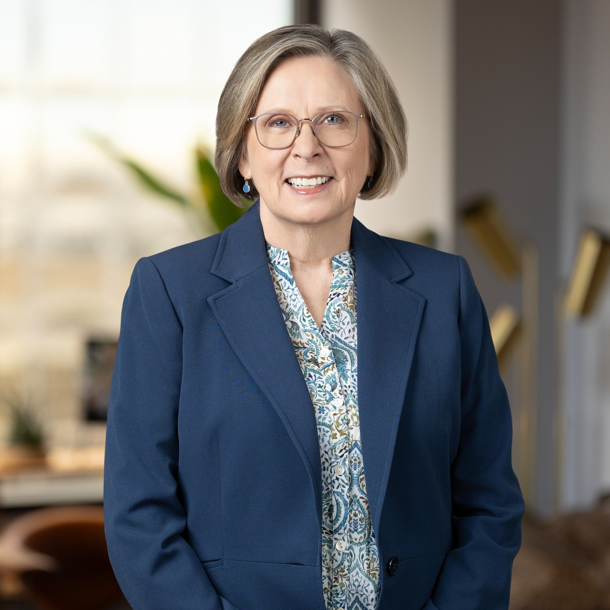 Susan Callison headshot