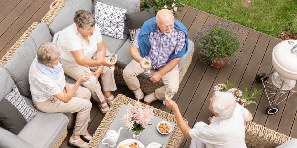 Why Maintaining a Thriving Social Life as You Age is Important