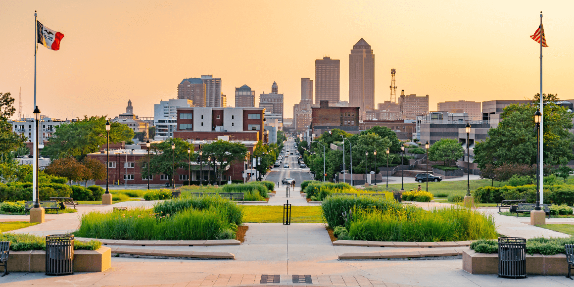 What-Does-Assisted-Living-in-Des-Moines-Look-Like